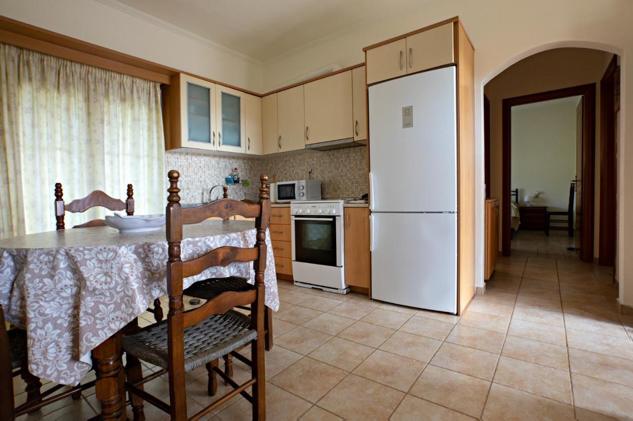 Nikki'S Family Apartments ซิโวตา ภายนอก รูปภาพ